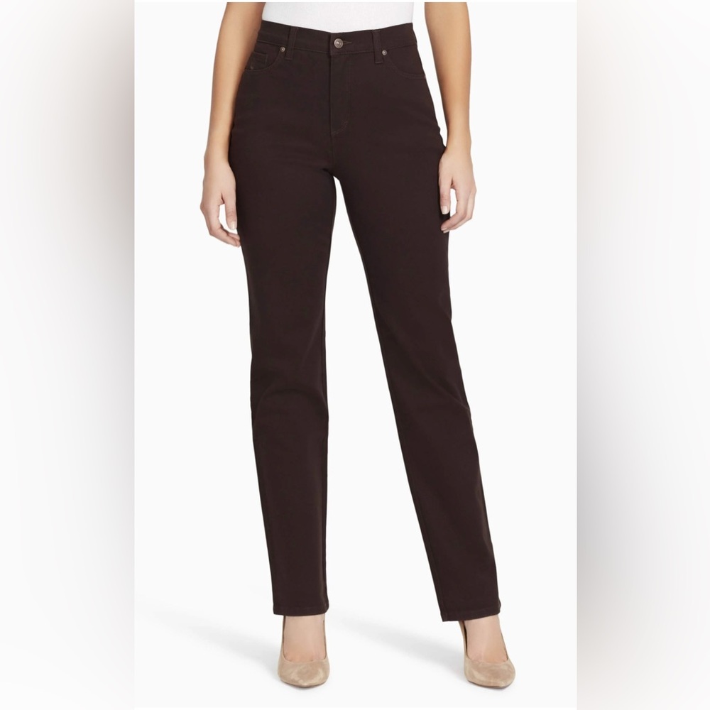 Gloria Vanderbilt Women's and Plus High Rise Amanda Straight Jean